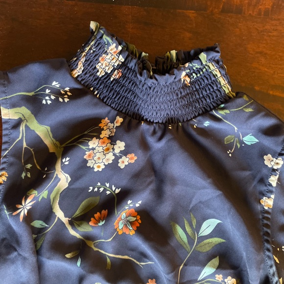 Nanette Lenore Floral Navy Shirred Waist Mock Neck Keyhole Button Tiered Dress - Picture 6 of 10